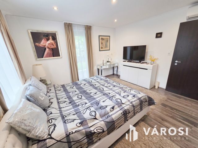 Vízparti Luxusvilla Szigethalmon