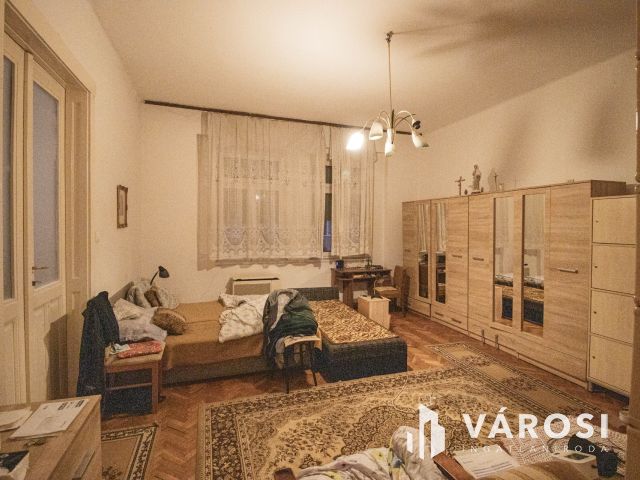 77 m2-es Öröklakás eladó Győr Nádorváros Szívében